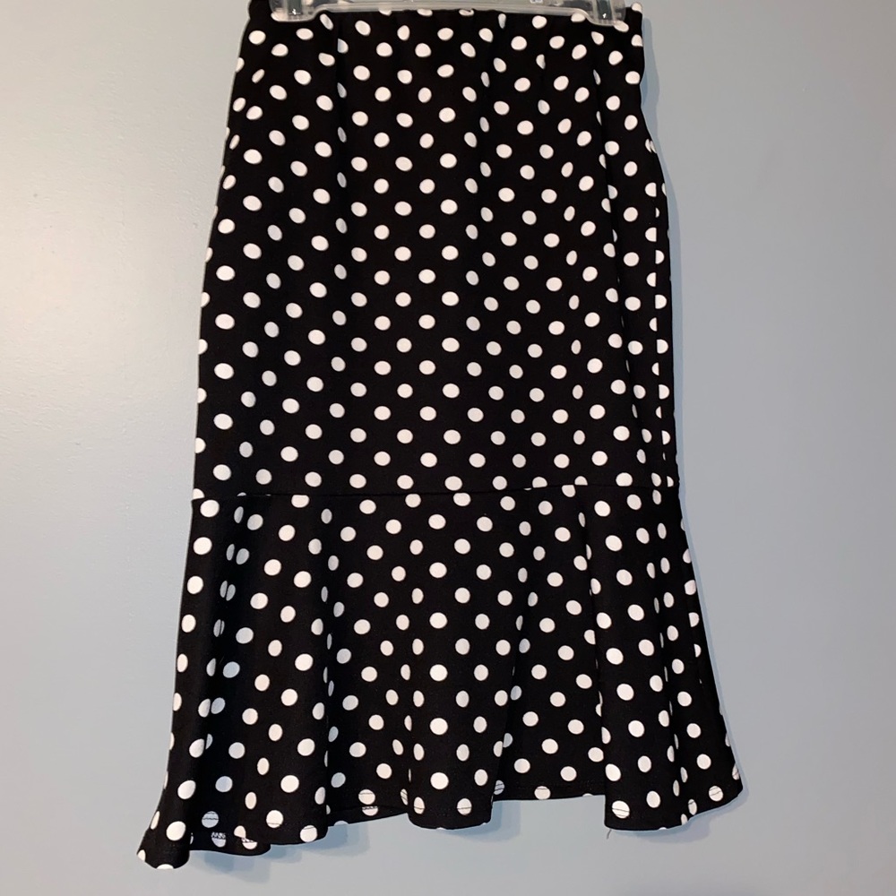 Flare polka dot skirt
